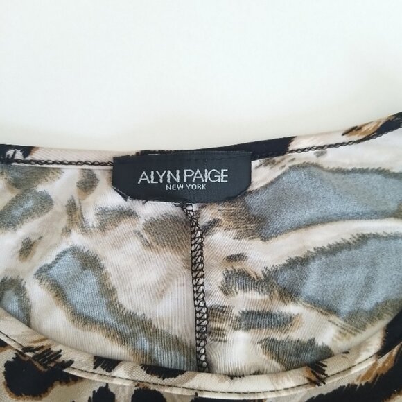 ALIN PAIGE Animal Print Mini Dress with Pockets | Bold Style! Size S - Picture 8 of 9